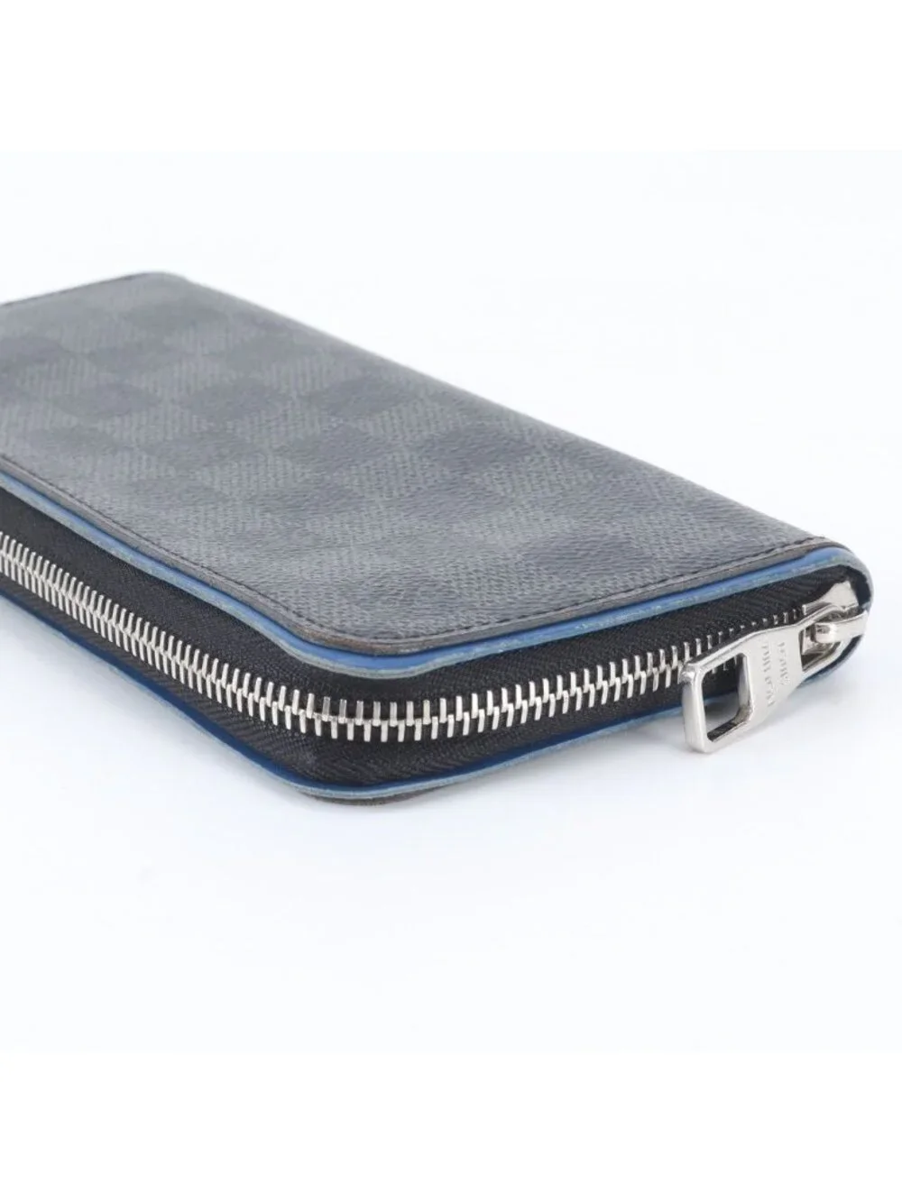 Louis Vuitton Damier Graphite Zippy Wallet Vertical Leather